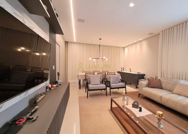 Imagem Imóvel com 4 Quartos à Venda, 265 m² em Santo Agostinho - Belo Horizonte