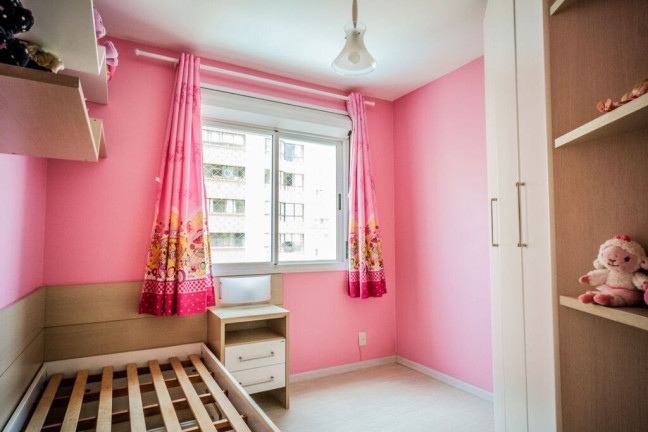 Imagem Apartamento com 3 Quartos à Venda, 85 m² em Vila Ipiranga - Porto Alegre
