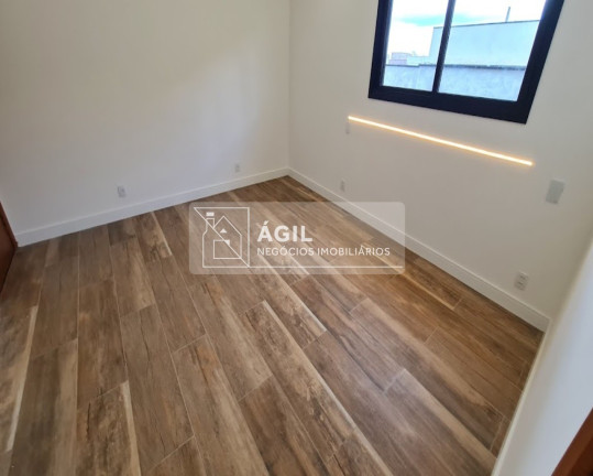 Imagem Casa com 3 Quartos à Venda, 267 m² em Loteamento Floresta - São José Dos Campos