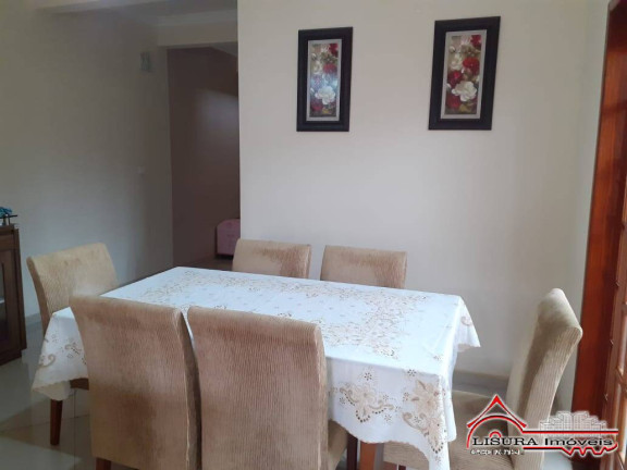 Imagem Casa com 3 Quartos à Venda, 238 m² em Jardim Maria Amélia - Jacareí Imagem Casa com 3 Quartos à Venda, 238 m² em Jardim Maria Amélia - Jacareí