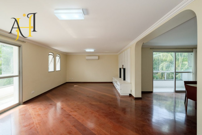 Apartamento com 3 Quartos à Venda, 215 m² em Campo Belo - São Paulo
