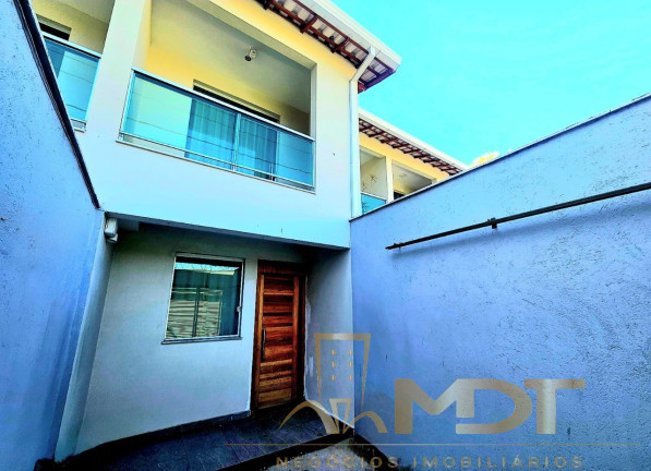 Casa com 2 Quartos à Venda, 77 m² em Mantiqueira - Belo Horizonte