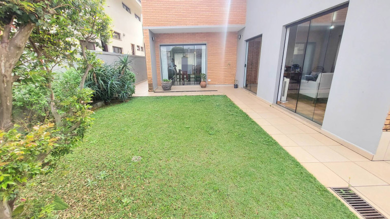 Casa de Condomínio com 3 Quartos à Venda, 266 m² em Alphaville - Santana De Parnaíba