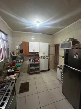 Imagem Casa com 4 Quartos à Venda, em Colubande - São Gonçalo Imagem Casa com 4 Quartos à Venda, em Colubande - São Gonçalo
