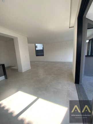 Imagem Casa com 4 Quartos à Venda, 331 m² em Alphaville - Santana De Parnaíba Imagem Casa com 4 Quartos à Venda, 331 m² em Alphaville - Santana De Parnaíba