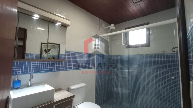 Imagem Casa com 2 Quartos à Venda, 75 m² em Hípica - Porto Alegre
