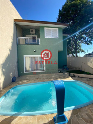Casa com 5 Quartos à Venda, 170 m² em Loteamento Villa Branca - Jacareí