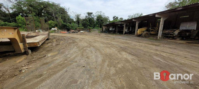 Imagem Terreno à Venda, 11.200 m² em Salto Weissbach - Blumenau Imagem Terreno à Venda, 11.200 m² em Salto Weissbach - Blumenau