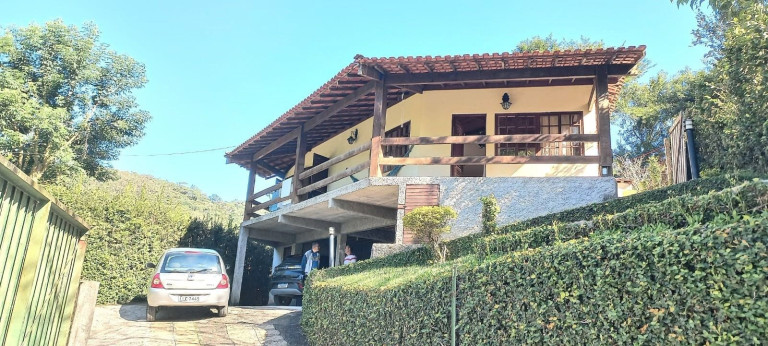 Casa com 3 Quartos à Venda, 265 m² em Vargem Grande - Teresópolis