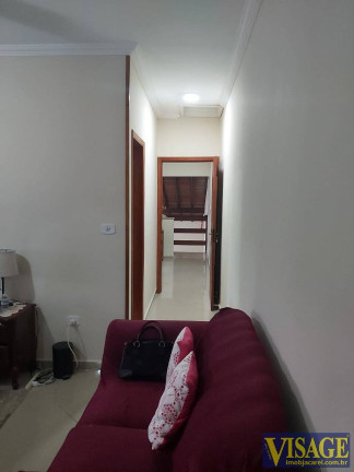 Imagem Sobrado com 4 Quartos à Venda, em Vila Branca I - Jacareí Imagem Sobrado com 4 Quartos à Venda, em Vila Branca I - Jacareí