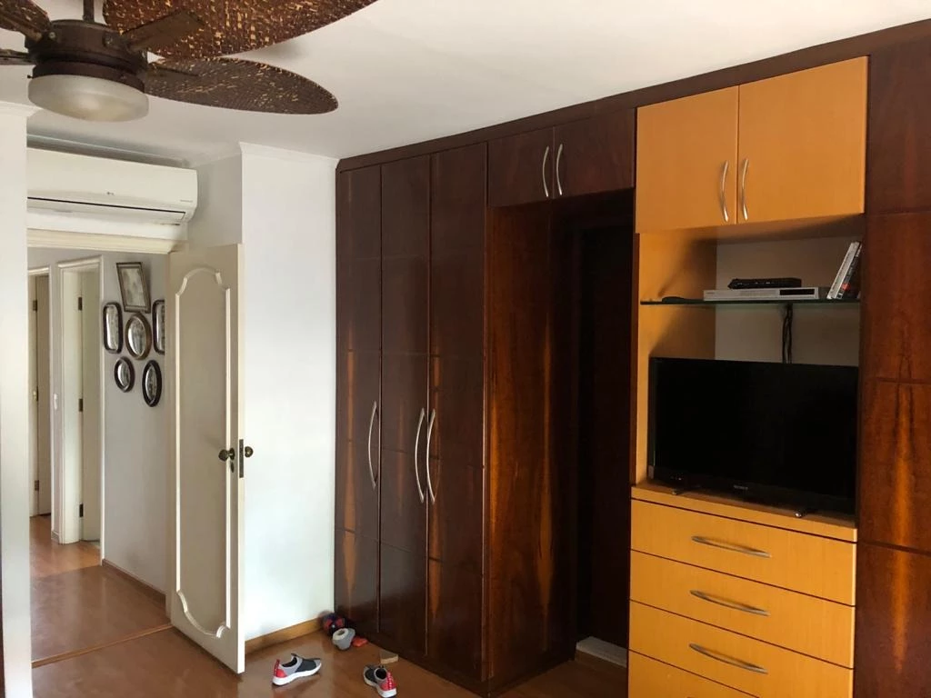 Casa com 5 Quartos à Venda, 430 m² em Klabin - Sp