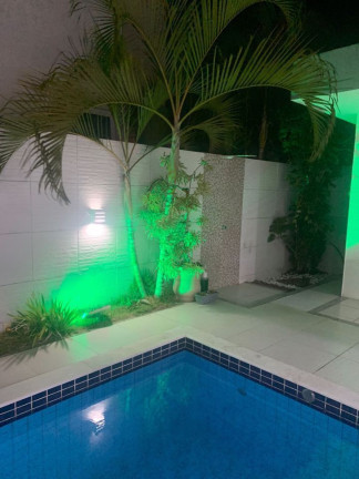 Imagem Casa com 5 Quartos à Venda, 400 m² em Recreio Ipitanga - Lauro De Freitas Imagem Casa com 5 Quartos à Venda, 400 m² em Recreio Ipitanga - Lauro De Freitas