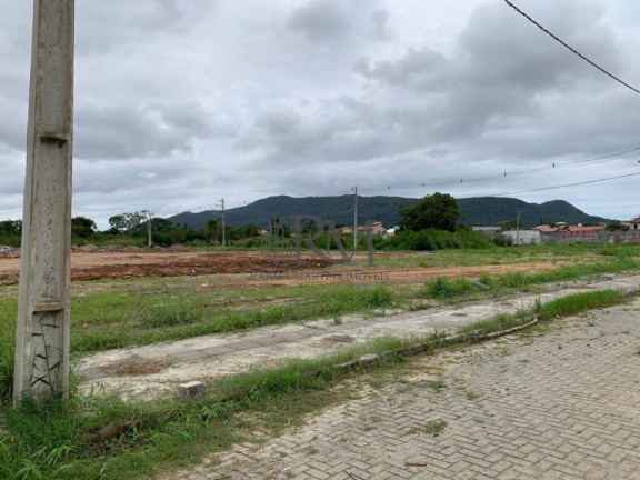 Imagem Terreno à Venda, 360 m² em Carianos - Florianópolis Imagem Terreno à Venda, 360 m² em Carianos - Florianópolis
