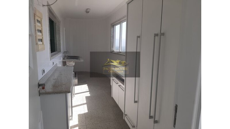 Imagem Cobertura com 3 Quartos à Venda, 612 m² em Tupi - Praia Grande