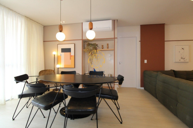 Imagem Apartamento com 3 Quartos à Venda, 188 m² em Centro - Curitiba Imagem Apartamento com 3 Quartos à Venda, 188 m² em Centro - Curitiba