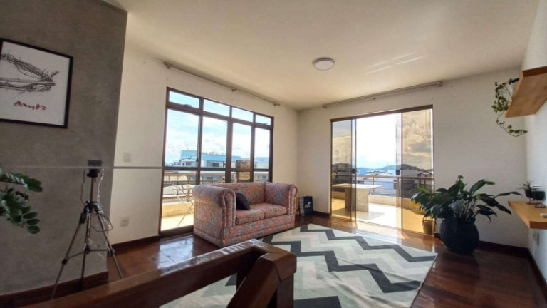 Cobertura com 4 Quartos à Venda, 192 m² em Algodoal - Cabo Frio