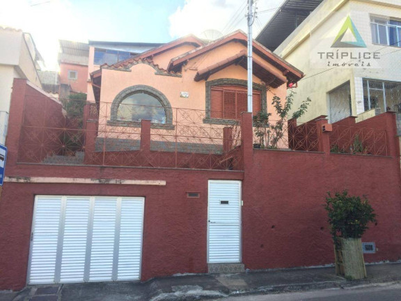 Imagem Casa com 6 Quartos à Venda, 320 m² em Grajaú - Juiz De Fora