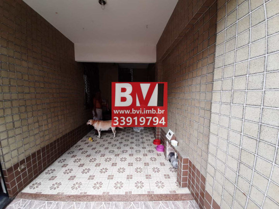 Imagem Casa com 4 Quartos à Venda, 120 m² em Ramos - Rio De Janeiro Imagem Casa com 4 Quartos à Venda, 120 m² em Ramos - Rio De Janeiro