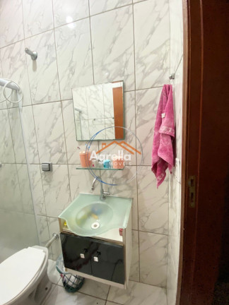 Imagem Casa com 2 Quartos à Venda, 70 m² em Jardim Suécia - Mogi Guaçu Imagem Casa com 2 Quartos à Venda, 70 m² em Jardim Suécia - Mogi Guaçu