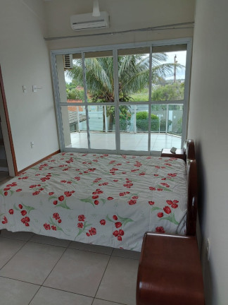 Imagem Casa com 4 Quartos à Venda, 450 m² em Nova Guarapari - Guarapari