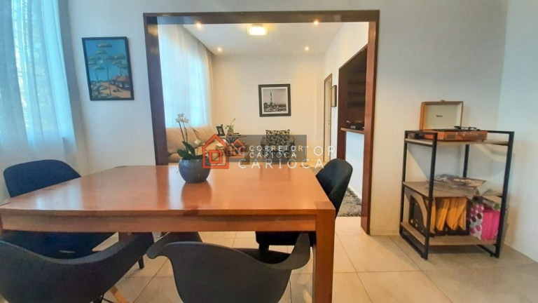 Imagem Apartamento com 2 Quartos à Venda, 120 m² em Cosme Velho - Rio De Janeiro Imagem Apartamento com 2 Quartos à Venda, 120 m² em Cosme Velho - Rio De Janeiro