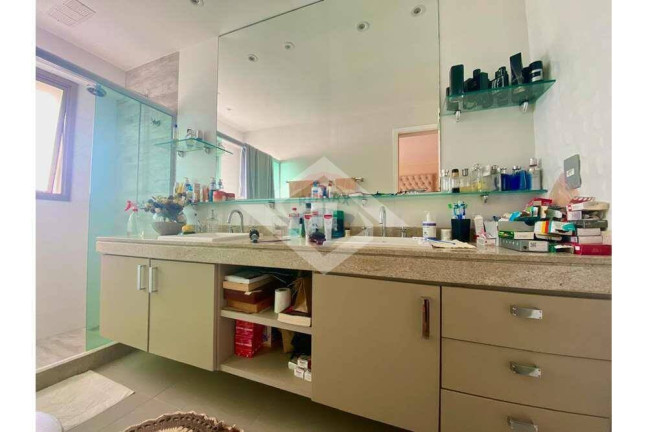 Imagem Apartamento com 4 Quartos à Venda, 233 m² em Barra Da Tijuca - Rio De Janeiro Imagem Apartamento com 4 Quartos à Venda, 233 m² em Barra Da Tijuca - Rio De Janeiro