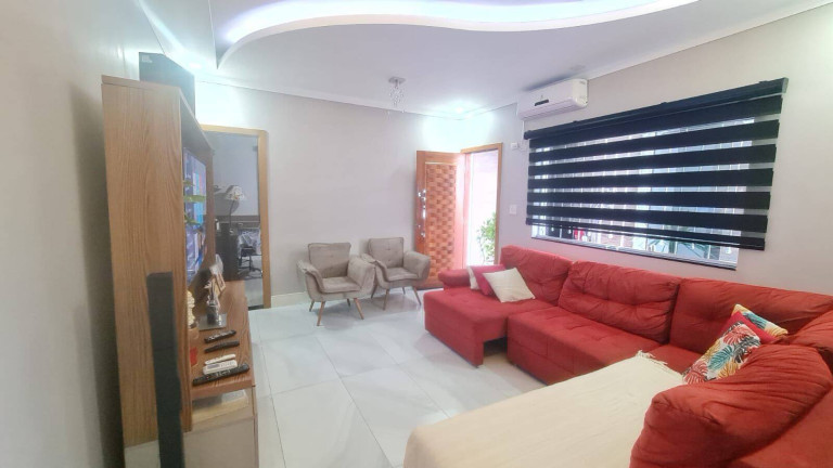 Imagem Casa com 2 Quartos à Venda, em Maracanã - Praia Grande Imagem Casa com 2 Quartos à Venda, em Maracanã - Praia Grande