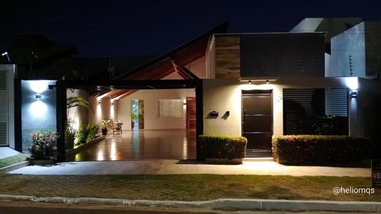 Imagem Casa com 3 Quartos à Venda, 244 m² em Vila Morumbi - Campo Grande Imagem Casa com 3 Quartos à Venda, 244 m² em Vila Morumbi - Campo Grande