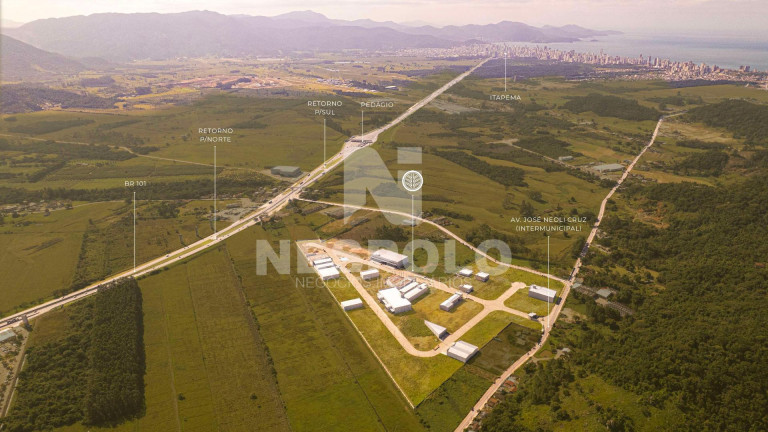 Imagem Imóvel Comercial à Venda, 2.250 m² em Perequê - Porto Belo Imagem Imóvel Comercial à Venda, 2.250 m² em Perequê - Porto Belo