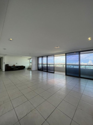 Imagem Imóvel com 3 Quartos à Venda, 193 m² em Casa Forte - Recife