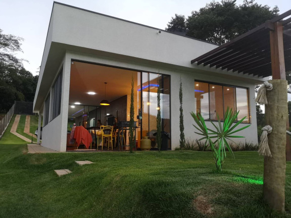 Imagem Chácara com 2 Quartos à Venda, 190 m² em Zona Rural - Caldas Novas Imagem Chácara com 2 Quartos à Venda, 190 m² em Zona Rural - Caldas Novas