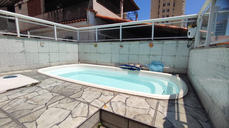 Imagem Casa com 3 Quartos à Venda, 250 m² em Icaraí - Niterói Imagem Casa com 3 Quartos à Venda, 250 m² em Icaraí - Niterói