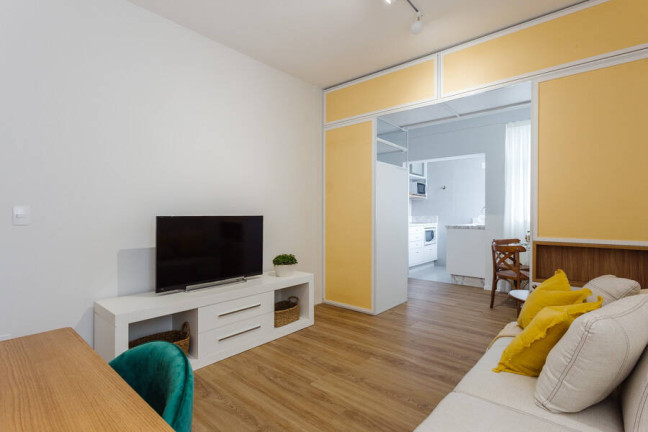 Imagem Apartamento com 1 Quarto à Venda, 47 m² em Centro - Florianópolis