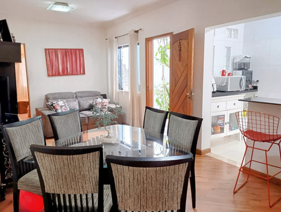 Imagem Casa com 4 Quartos à Venda, 137 m² em Jardim Kuabara - Taboão Da Serra Imagem Casa com 4 Quartos à Venda, 137 m² em Jardim Kuabara - Taboão Da Serra