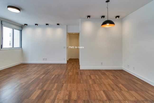 Imagem Imóvel com 2 Quartos à Venda, 100 m² em Cerqueira César - São Paulo Imagem Imóvel com 2 Quartos à Venda, 100 m² em Cerqueira César - São Paulo