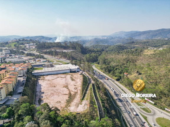 Imagem Terreno para Alugar, 17 m² em Terra Preta - Mairiporã