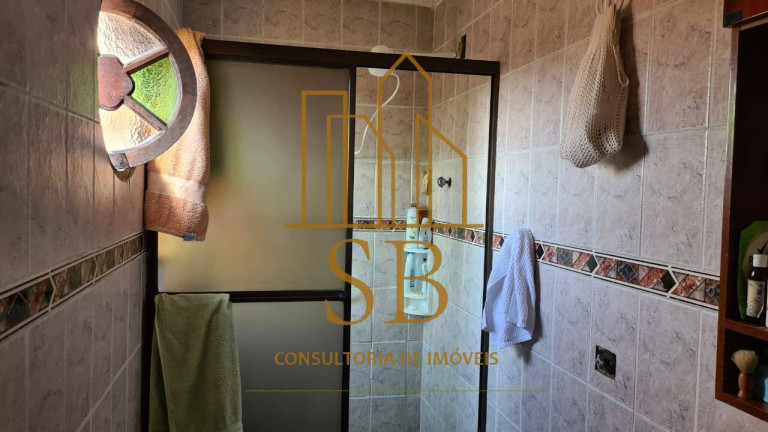 Imagem Sobrado com 4 Quartos à Venda, 220 m² em Vila São Jorge - São Vicente Imagem Sobrado com 4 Quartos à Venda, 220 m² em Vila São Jorge - São Vicente