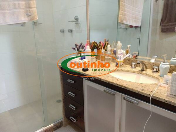 Imagem Apartamento com 3 Quartos à Venda, 118 m² em Tijuca - Rio De Janeiro Imagem Apartamento com 3 Quartos à Venda, 118 m² em Tijuca - Rio De Janeiro