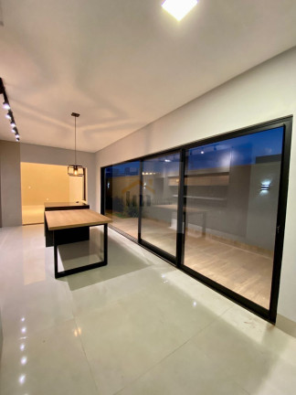 Imagem Casa com 3 Quartos à Venda, 152 m² em Residencial Parqville Jacarandá - Aparecida De Goiânia Imagem Casa com 3 Quartos à Venda, 152 m² em Residencial Parqville Jacarandá - Aparecida De Goiânia