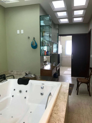 Imagem Casa com 6 Quartos para Alugar ou Temporada, 760 m² em Candelária - Natal
