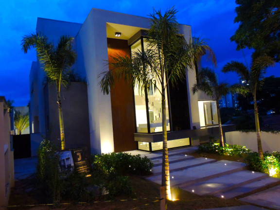 Imagem Casa com 4 Quartos à Venda, 599 m² em Alphaville Residencial Um - Barueri Imagem Casa com 4 Quartos à Venda, 599 m² em Alphaville Residencial Um - Barueri