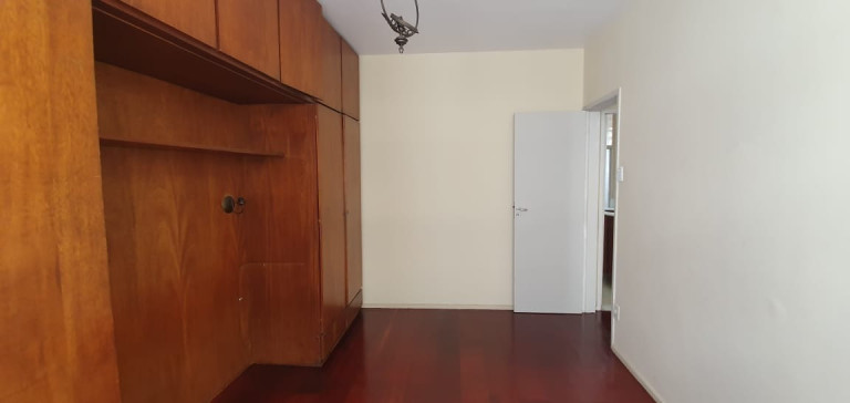 Imagem Apartamento com 2 Quartos à Venda, 62 m² em Icaraí - Niterói Imagem Apartamento com 2 Quartos à Venda, 62 m² em Icaraí - Niterói