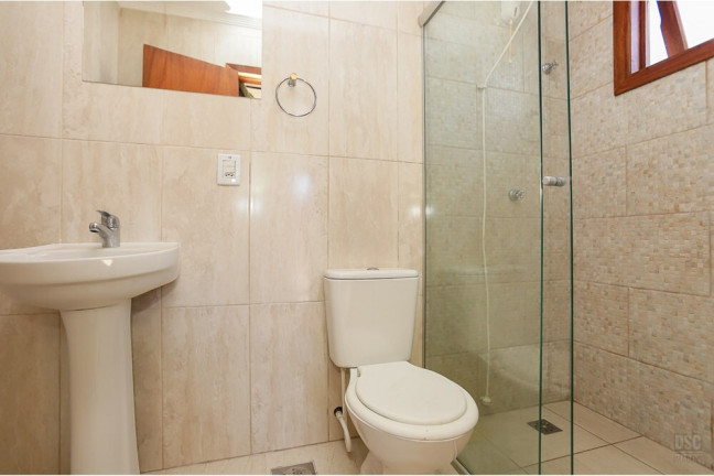 Imagem Casa com 3 Quartos à Venda, 143 m² em Hípica - Porto Alegre Imagem Casa com 3 Quartos à Venda, 143 m² em Hípica - Porto Alegre