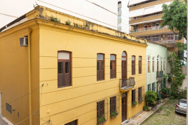 Imagem Imóvel com 2 Quartos à Venda, 75 m² em Botafogo - Rio De Janeiro Imagem Imóvel com 2 Quartos à Venda, 75 m² em Botafogo - Rio De Janeiro