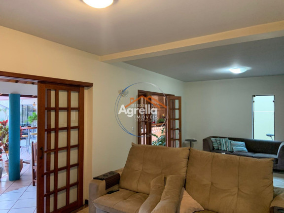 Imagem Casa com 4 Quartos à Venda, 320 m² em Jardim Santa Helena - Mogi Mirim Imagem Casa com 4 Quartos à Venda, 320 m² em Jardim Santa Helena - Mogi Mirim