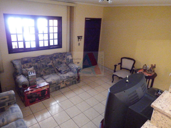 Imagem Casa com 3 Quartos para Alugar, 260 m² em Vila Mazzei - Santo André Imagem Casa com 3 Quartos para Alugar, 260 m² em Vila Mazzei - Santo André