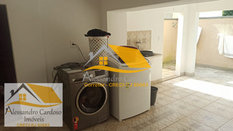 Imagem Casa com 3 Quartos à Venda, 200 m² em Cônego - Nova Friburgo