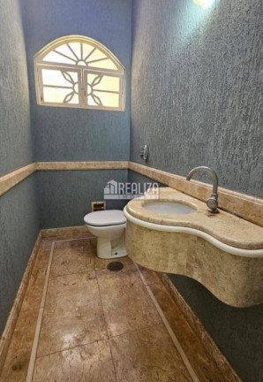 Imagem Casa com 4 Quartos à Venda, 1.093 m² em Estados Unidos - Uberaba Imagem Casa com 4 Quartos à Venda, 1.093 m² em Estados Unidos - Uberaba