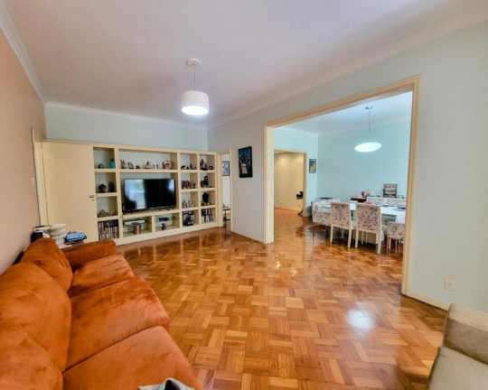 Imagem Imóvel com 3 Quartos à Venda, 198 m² em Flamengo - Rio De Janeiro Imagem Imóvel com 3 Quartos à Venda, 198 m² em Flamengo - Rio De Janeiro
