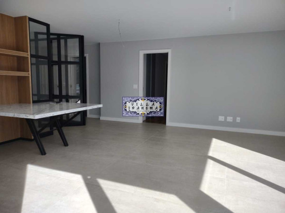 Imagem Cobertura com 3 Quartos à Venda, 207 m² em Agriões - Teresópolis